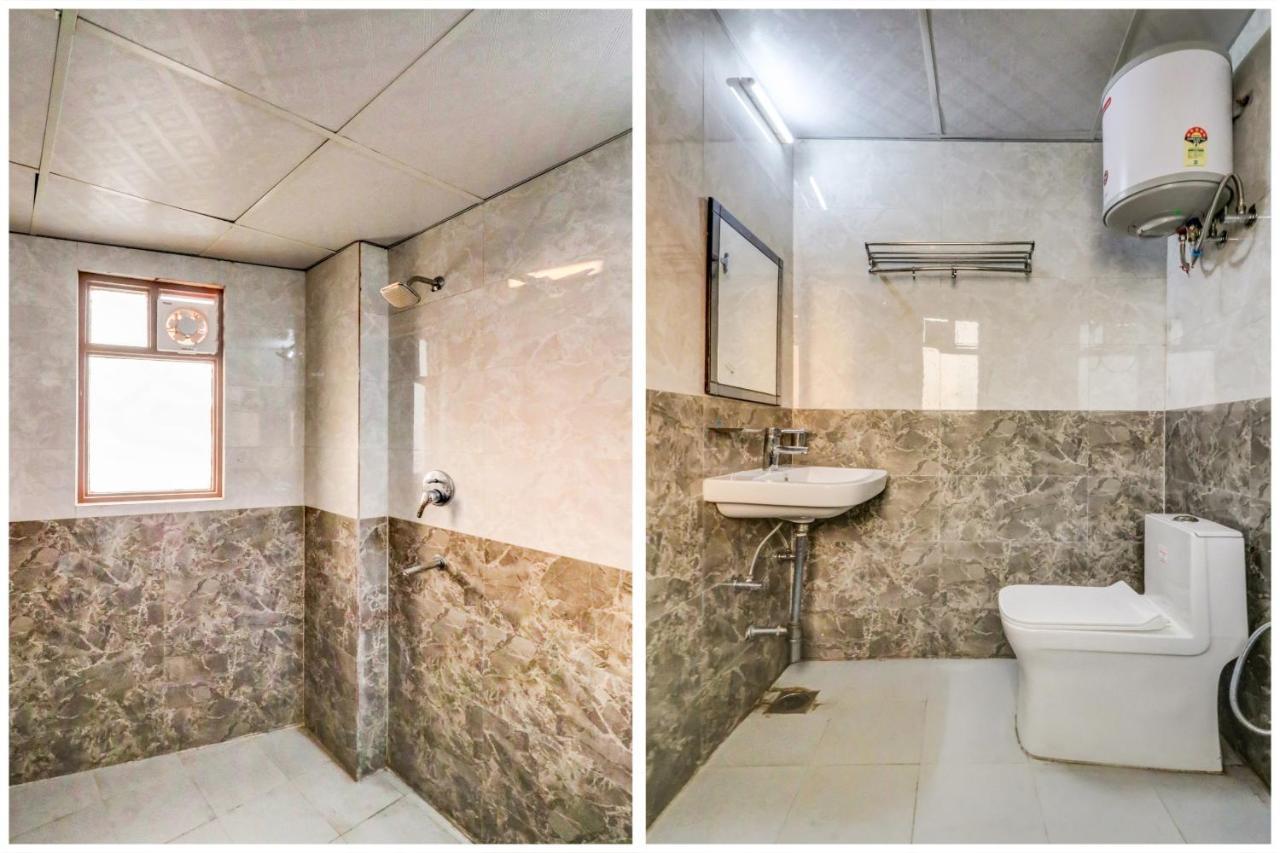 Oyo 71597 The Shivaay Residency Gurgaon Exterior foto